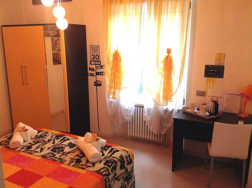 Ai Giardini Rooms -Vicino Ospedale Borgo Trento E Centro Storico Verona Szoba fotó