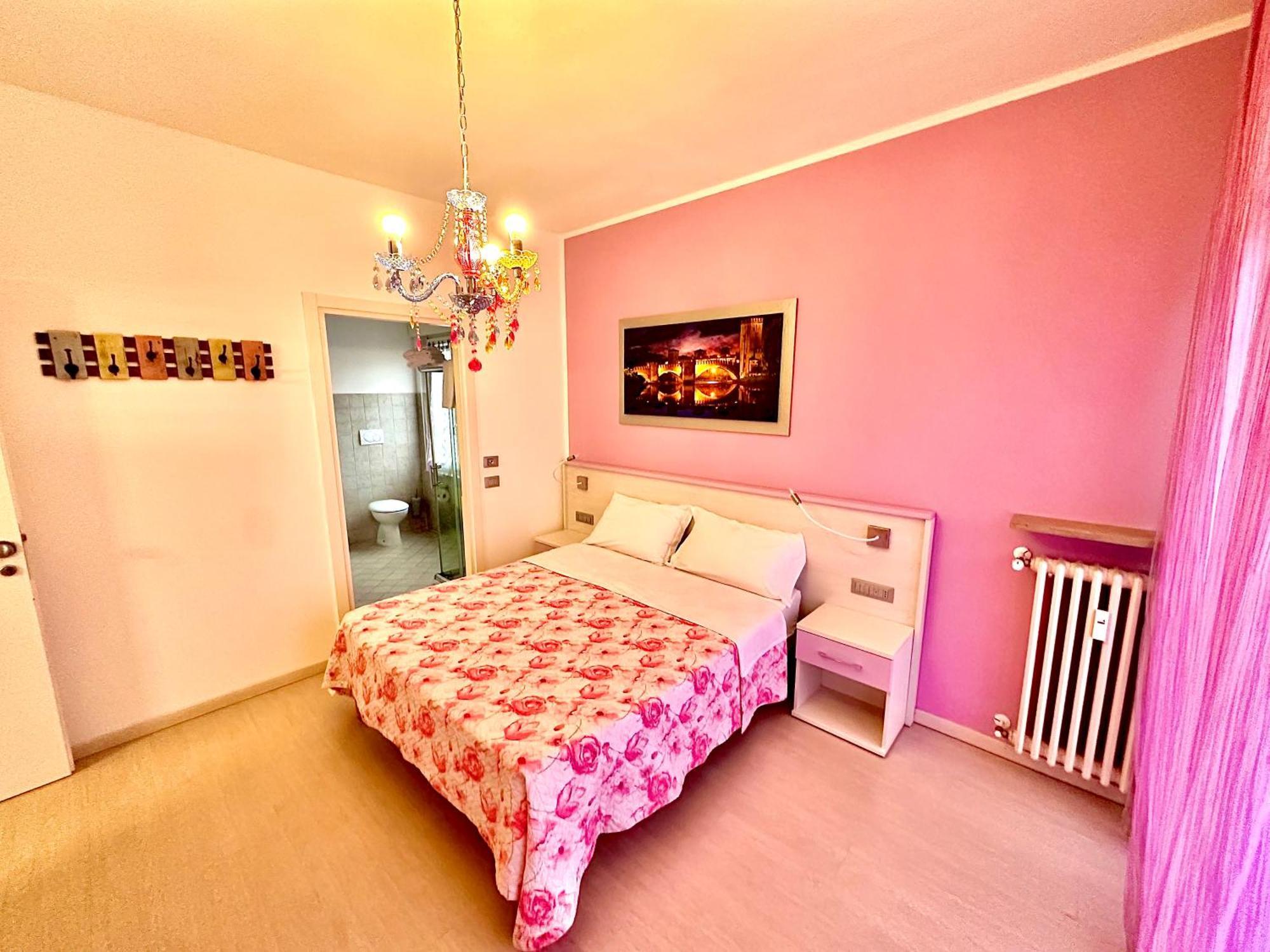 Ai Giardini Rooms -Vicino Ospedale Borgo Trento E Centro Storico Verona Kültér fotó