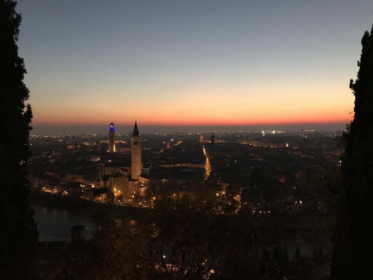 Ai Giardini Rooms -Vicino Ospedale Borgo Trento E Centro Storico Verona Kültér fotó